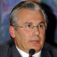 Garzón atribuye a Álvarez responsabilidad en la cúpula de Batasuna durante la escalada terrorista posterior a la tregua