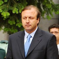 Mesquida asegura que informes policiales constatan una reestructuración de Batasuna para apoyar la estrategia violenta