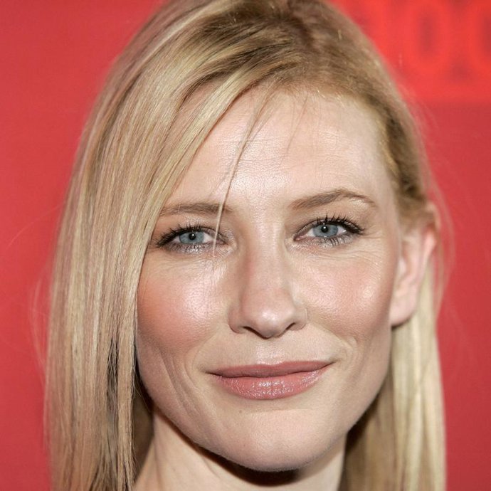Blanchett y Dench hablan de malos olores  