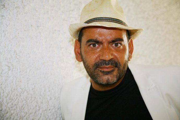 José Corbacho dirigirá "Pelotas", su primera serie para televisión