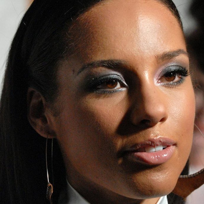 Alicia Keys habla sobre el origen de su nombre artístico 