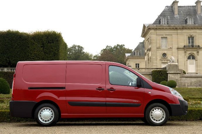El Citroën Jumpy, elegido vehículo comercial del año 2008