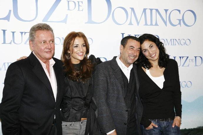 José Luis Garci afirma tener "pasión, fe y esperanza" en hacer algún día "una buena película", al estilo de Berlanga