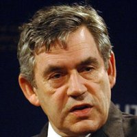 Brown considera que el Tratado de Lisboa permitirá acabar con el debate institucional y centrarse en otros asuntos