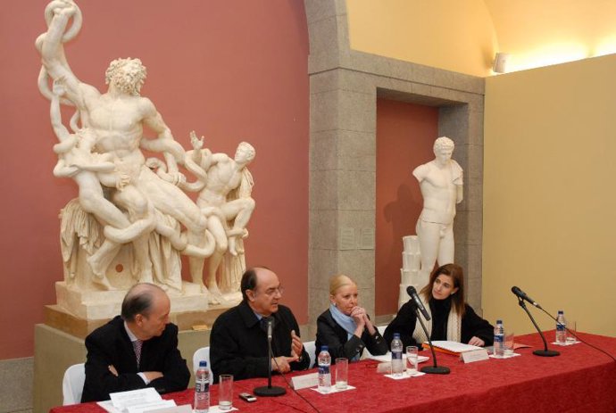 La Academia de Bellas Artes exhibe las esculturas clásicas en bronce y yeso que Velázquez compró para decorar el Alcázar