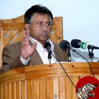 Musharraf asegura que el estado de emergencia "salvó a Pakistán de su destrucción"