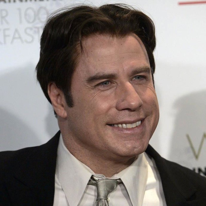 John Travolta no será J.R.