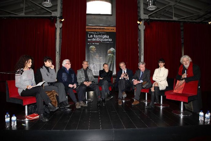 Lluís Pasqual llega mañana a Madrid con "La familia del anticuario", en el 300 aniversario del nacimiento del autor