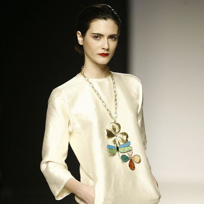 Lemoniez juega con las formas y los colores en una colección sobria y actual