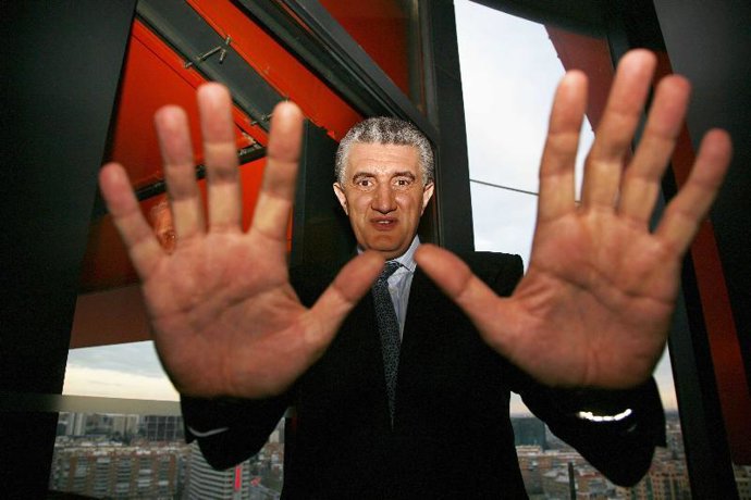 Fernando Romay.
