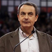 Zapatero se reúne hoy y mañana con sus asesores para el debate, pero no entrenará con 'sparring'