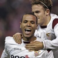 Luis Fabiano sigue como máximo goleador de la Primera División