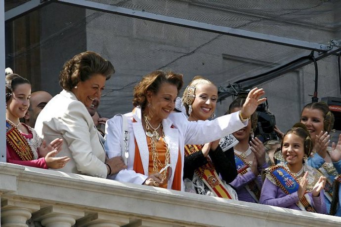 Carmen Sevilla y Rita Barberá.