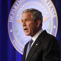 Bush dice que la guerra de Irak es "noble, necesaria y justa"