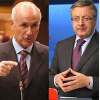 Blanco (PSOE) se reunirá mañana con Duran (CiU) para empezar a hablar de la investidura y las Mesas de las Cámaras