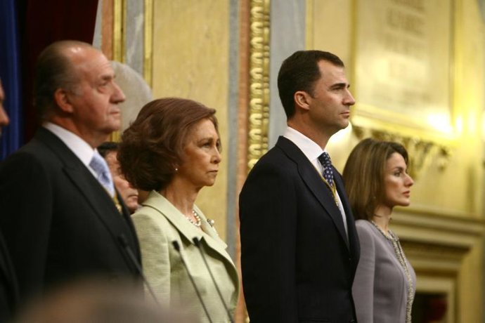 La Familia Real durante la apertura de la IX Legislatura de las Cortes Generales