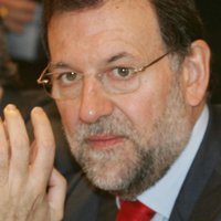 Rajoy tacha de "alarmantes" los últimos datos del paro