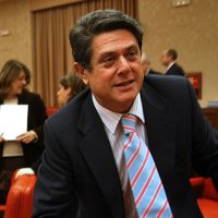 Trillo dice que la ponencia política "será" la de San Gil y que se ha producido un problema "más de formas que de fondo"