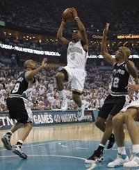 San Antonio se mete en la final de conferencia