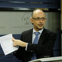 El PP dice que el dato del PIB confirma que la economía española se encamina "hacia el desastre"