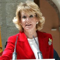 Aguirre dice que la marcha de San Gil y Ortega Lara significa que "algo se está haciendo muy mal en la Dirección del PP"