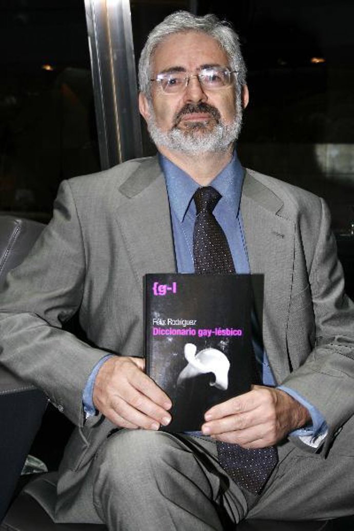 El autor del libro, Félix Rodríguez