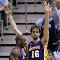 Gasol, sobre Duncan: "Tengo que mejorar en defensa"
