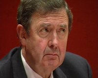 Lazpiur dice que la extorsión de ETA es un flujo que "no para" y que se extiende a pequeños y grandes empresarios