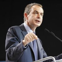 Zapatero pide al PSOE que trabaje para defender mejor su idea de España porque es una tarea pendiente