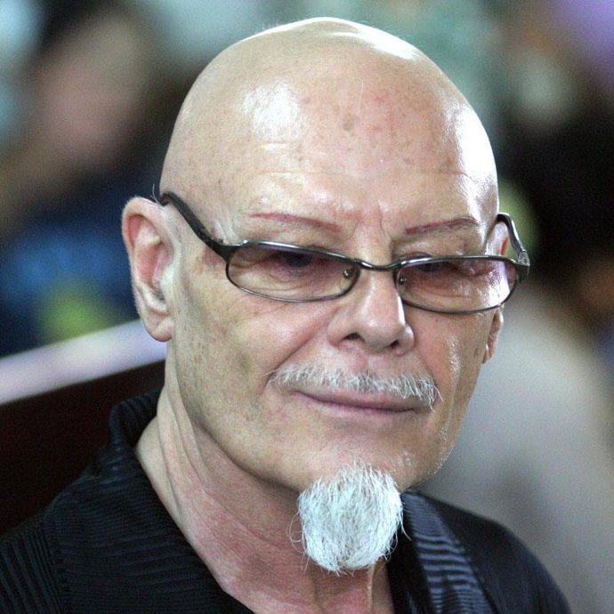 Vietnam deportará al rockero británico Gary Glitter