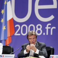 Kouchner dice que los 27 apoyan una investigación internacional y reforzar la presencia europea en Georgia