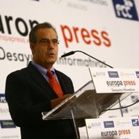 Corbacho cree que los ERE de la automoción no requieren una vigilancia especial