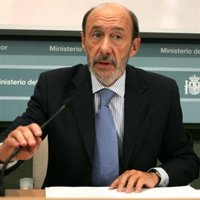 Rubalcaba dice que "no hay evidencia" que relacione a los dos detenidos en Francia con los últimos atentados