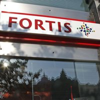 Bélgica, Holanda y Luxemburgo invierten 11.200 millones en Fortis, que venderá sus activos en ABN Amro