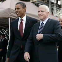 Obama y McCain se comprometen a trabajar juntos y "cambiar los malos hábitos de Washington" en su primera reunión