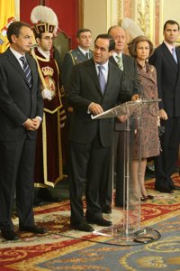 Bono ve como uno de los logros de la Constitución que "derecha e izquierda" actúan y "lloran juntas" contra ETA 