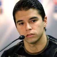 Saviola: "El objetivo es la Champions, pero sin tirar la Liga"