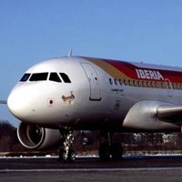 Iberia estrena el año con 13 cancelaciones y retrasos de unas dos horas en todos sus vuelos