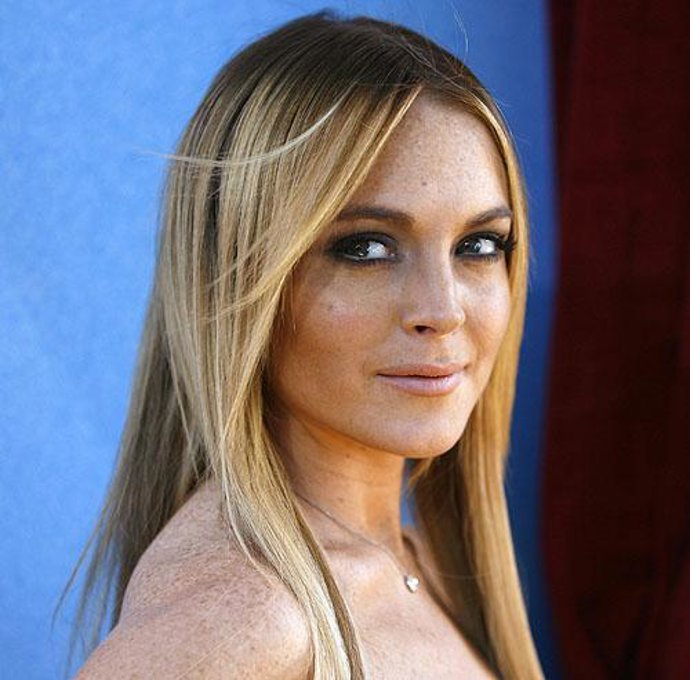 Lindsay Lohan reconoce que su "estupidez" ha frenado su carrera profesional