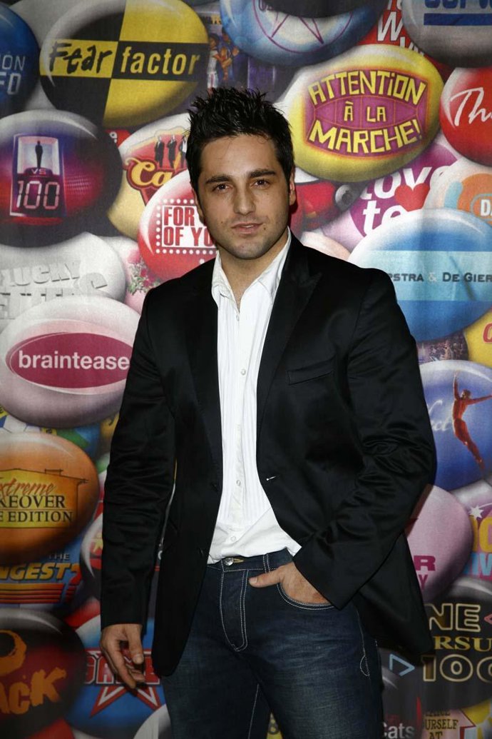  David Bustamante protagoniza el primer "reality" creado en exclusiva para móviles e Internet