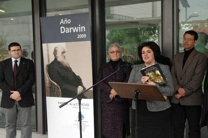 La consejera de Educación, en el Parque de las Ciencias