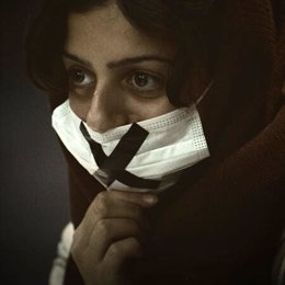 Irán libertad de expresion violencia mujer