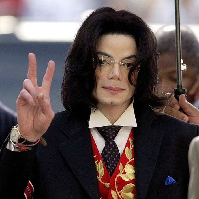 Michael Jackson sufre una infección que se come su carne