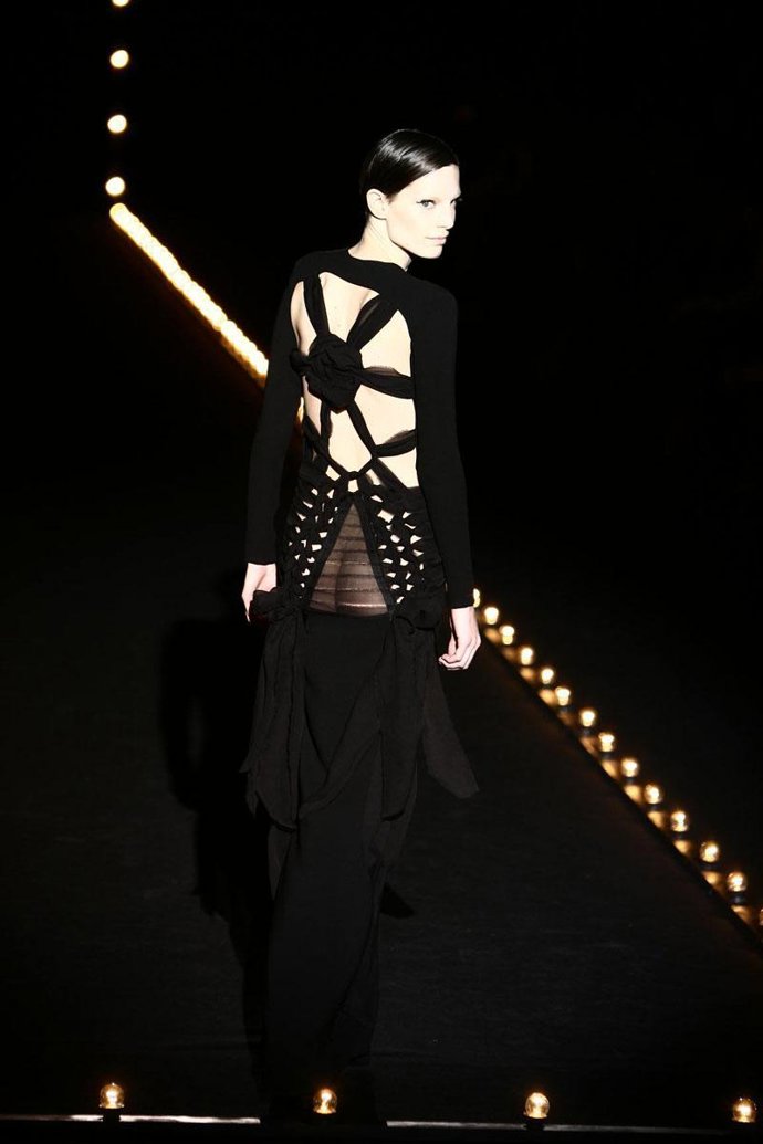 Provocación y sofisticación en la colección de Jesús del Pozo 