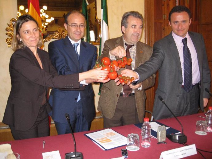 Martín Soler, con representantes de Murcia, Canarias y Comunidad Valenciana