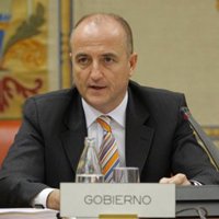 Sebastián defiende la factura mensual de la energía