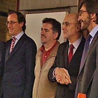 El PP cree que hay "bases suficientes para el acuerdo" con PSE, pero pide "compromisos claros" y que sea "por escrito"