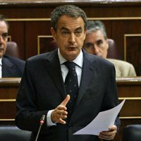 Zapatero promete compensar a las CC.AA. por la supresión del Impuesto sobre el Patrimonio