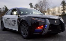 Carbon Motors e7, el supercoche de policía