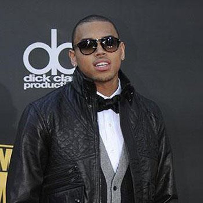Una modelo provocó la pelea entre Chris Brown y Rihanna